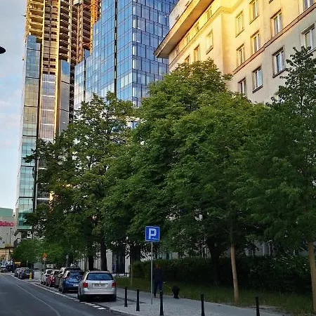 Comfort In Varsóvia